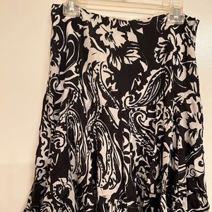 Lauren Ralph Lauren 100% flair skirt